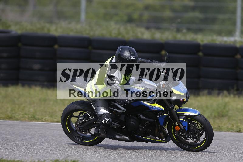 /Archiv-2024/17 01.05.2024 Speer Racing ADR/Schnuppertraining